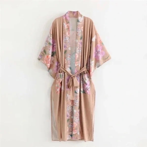 SOLD OUT Gypsy Bohemian Tan Floral Peacock Open Kimono Robe - Picture 6 of 12